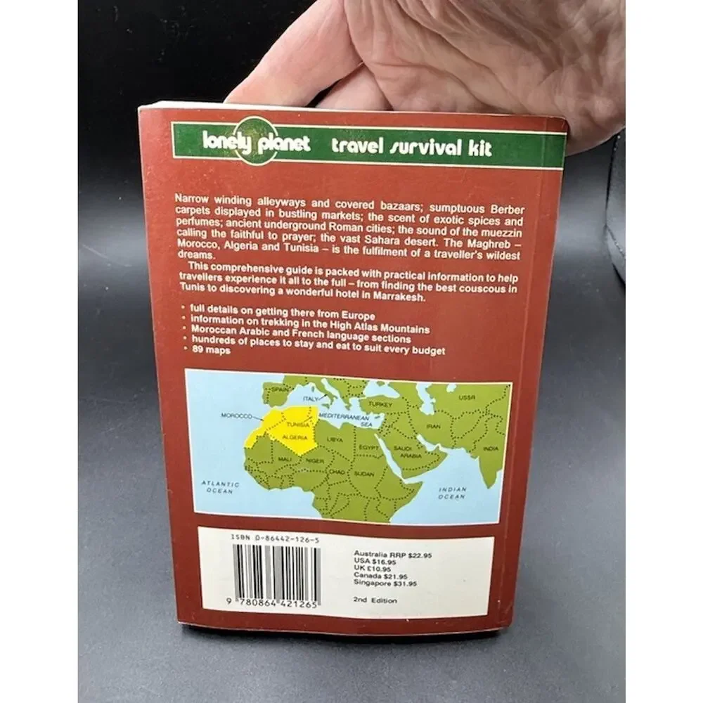 Lonely Planet Morocco (Travel Guide) - Paperback By Lonely Planet - GOOD